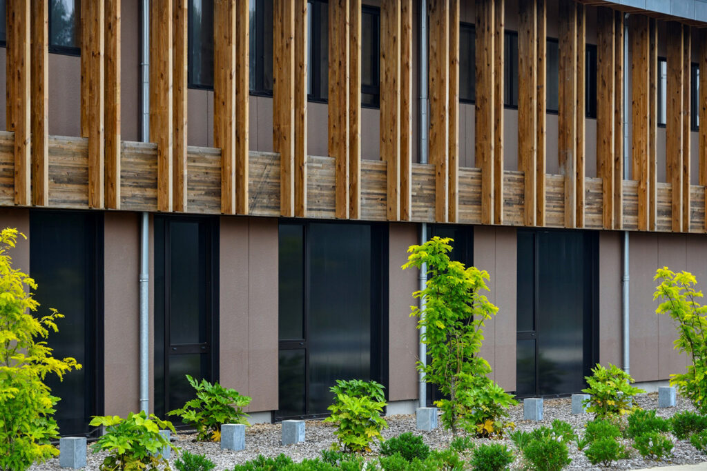 Autre vue sur bâtiment avec isolation extérieur